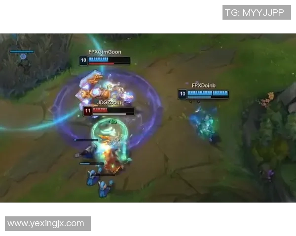 赛后复盘FPX与JDG对决中的节奏变化与战术分析